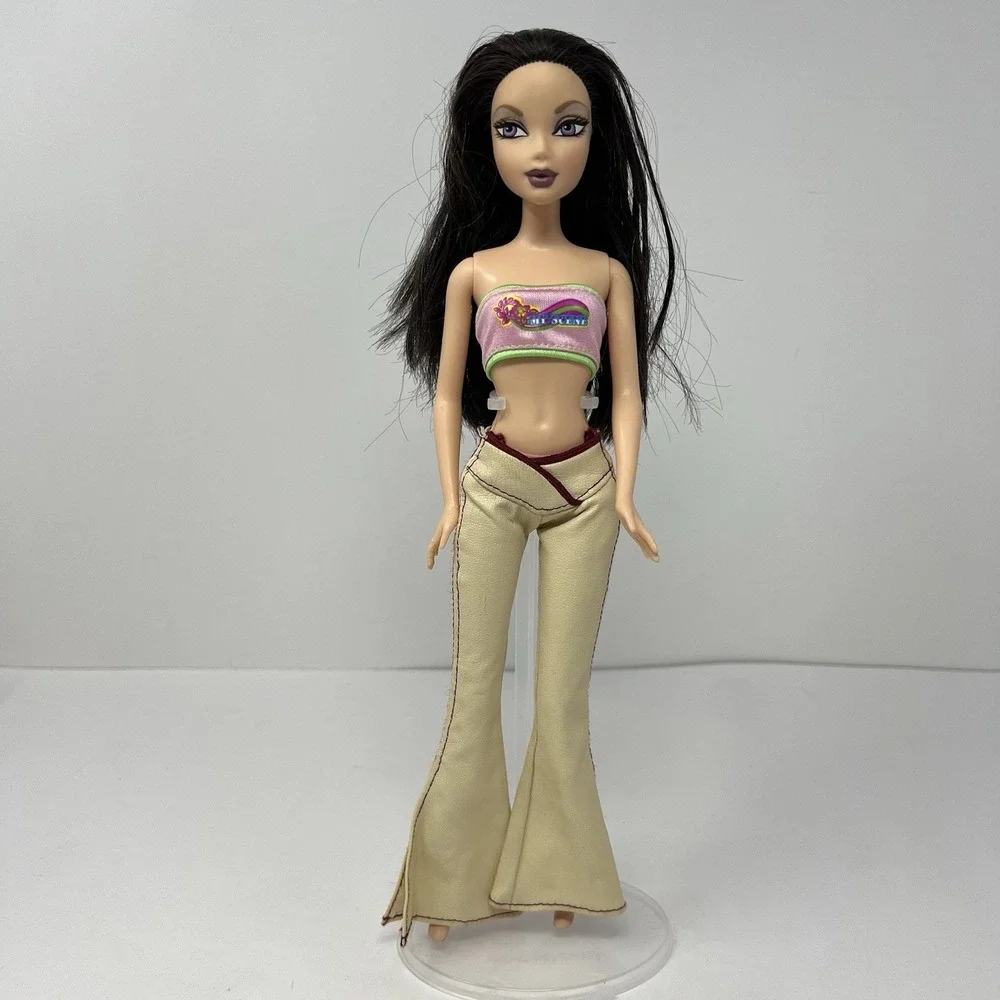 Barbie My Scene‎ Nolee Doll Hanging Out Trendy Teen Fashion Collectible Gift